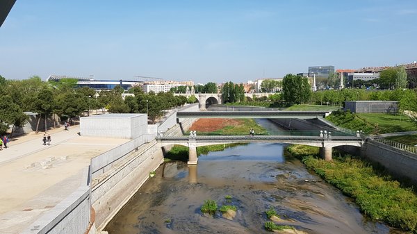 Parque Madrid Río by null
