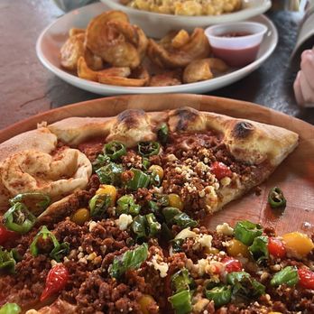 Peekaboo Canyon Wood Fired Kitchen - Hot mess pizza - Pizza Near Me - Kanab, Utah Peekaboo Canyon Wood Fired Kitchen - Hot mess pizza - Pizza Near Me - Kanab, Utah