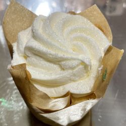 Wedding cake Cupcake