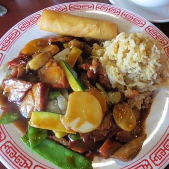Great Wall Express - barbecued pork with snow peas....3 out of 5 - Asian Fusion Near Me - Round Rock, Texas Great Wall Express - barbecued pork with snow peas....3 out of 5 - Asian Fusion Near Me - Round Rock, Texas