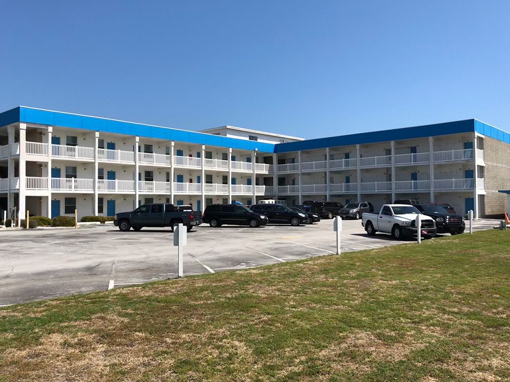 WHALER INN BEACH CLUB Updated September 2024 16 Reviews 323