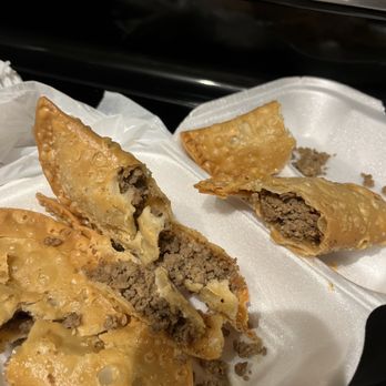 Sabor a Merengue - DISGUSTING Beef empanadas - Diners Near Me - Tampa, Florida Sabor a Merengue - DISGUSTING Beef empanadas - Diners Near Me - Tampa, Florida