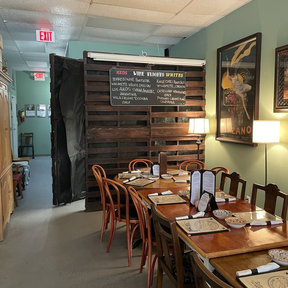 Twisted Grape Wine Bar & Cafe - Restaurant - Wine Bars Near Me - Shalimar, Florida Twisted Grape Wine Bar & Cafe - Restaurant - Wine Bars Near Me - Shalimar, Florida