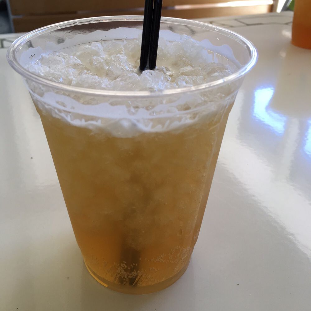 Suttle Lodge & Boathouse - Beer and lemonade on ice... crushed ice - Hotels Near Me - Sisters, Oregon Suttle Lodge & Boathouse - Beer and lemonade on ice... crushed ice - Hotels Near Me - Sisters, Oregon