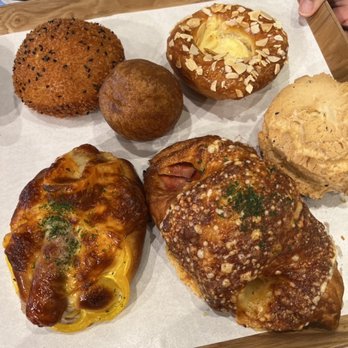 Paris Baguette - Bakeries Near Me - Glenview, Illinois Paris Baguette - Bakeries Near Me - Glenview, Illinois