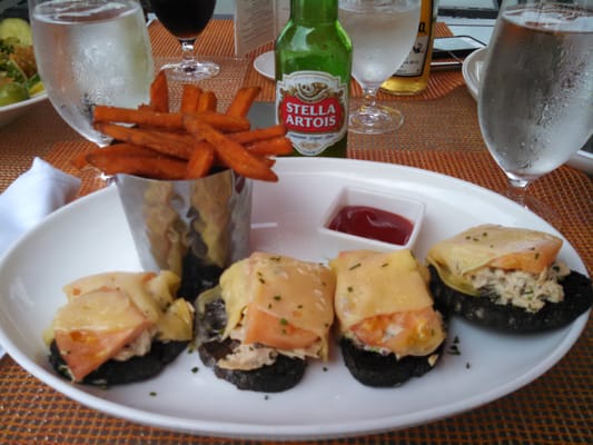 Water Star Grille by null