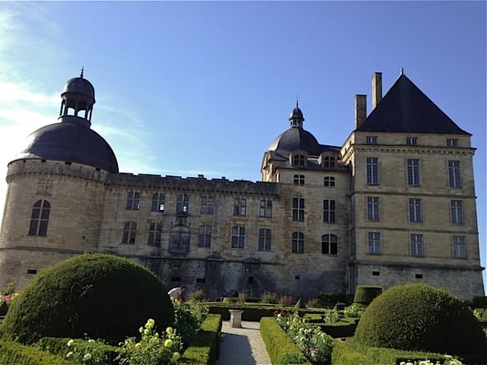 Château de Hautefort by null