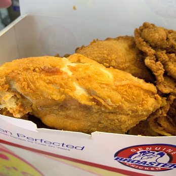 Aloha Petroleum - Box of broasted chicken - Convenience Stores Near Me - Honolulu, Hawaii Aloha Petroleum - Box of broasted chicken - Convenience Stores Near Me - Honolulu, Hawaii