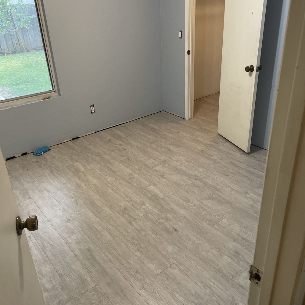 Solis Flooring - Flooring Near Me