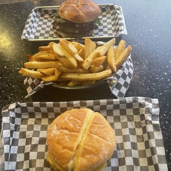 Ox Burger - Lao Burger, Hand Cut Fries, Cheeseburger - Burgers Near Me - Seattle, Washington Ox Burger - Lao Burger, Hand Cut Fries, Cheeseburger - Burgers Near Me - Seattle, Washington