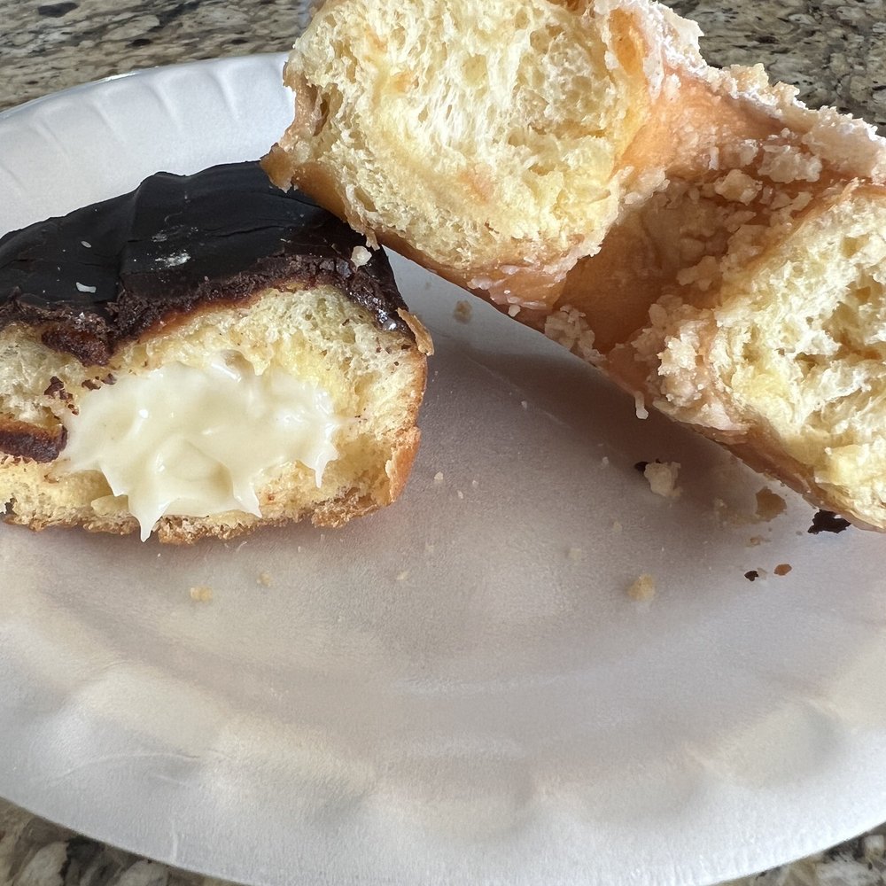 Randy's Donuts - Coffee & Tea Near Me - Las Vegas, Nevada Randy's Donuts - Coffee & Tea Near Me - Las Vegas, Nevada