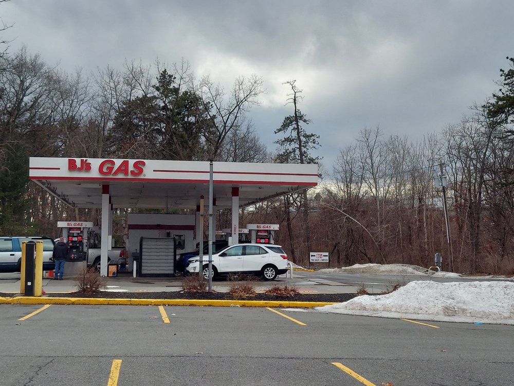 BJ’S GAS STATION Updated August 2024 1440 Central Ave, Albany, New