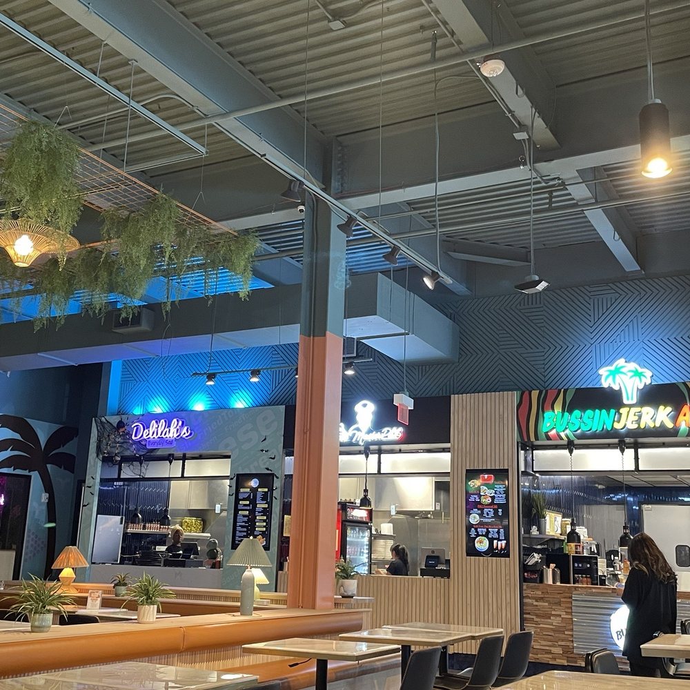 Bussin Jerk ATL - Food Trucks Near Me - Dunwoody, Georgia Bussin Jerk ATL - Food Trucks Near Me - Dunwoody, Georgia