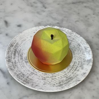 Jonquils Cafe & Bakery - Geometric Apple - Cafes Near Me - Boston, Massachusetts