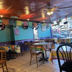 El Rincon Oaxaqueño - Inside