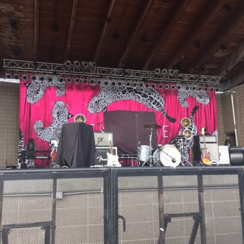 SumTur Ampitheater - Front row seats for Garbage - Music Venues Near Me - Papillion, Nebraska