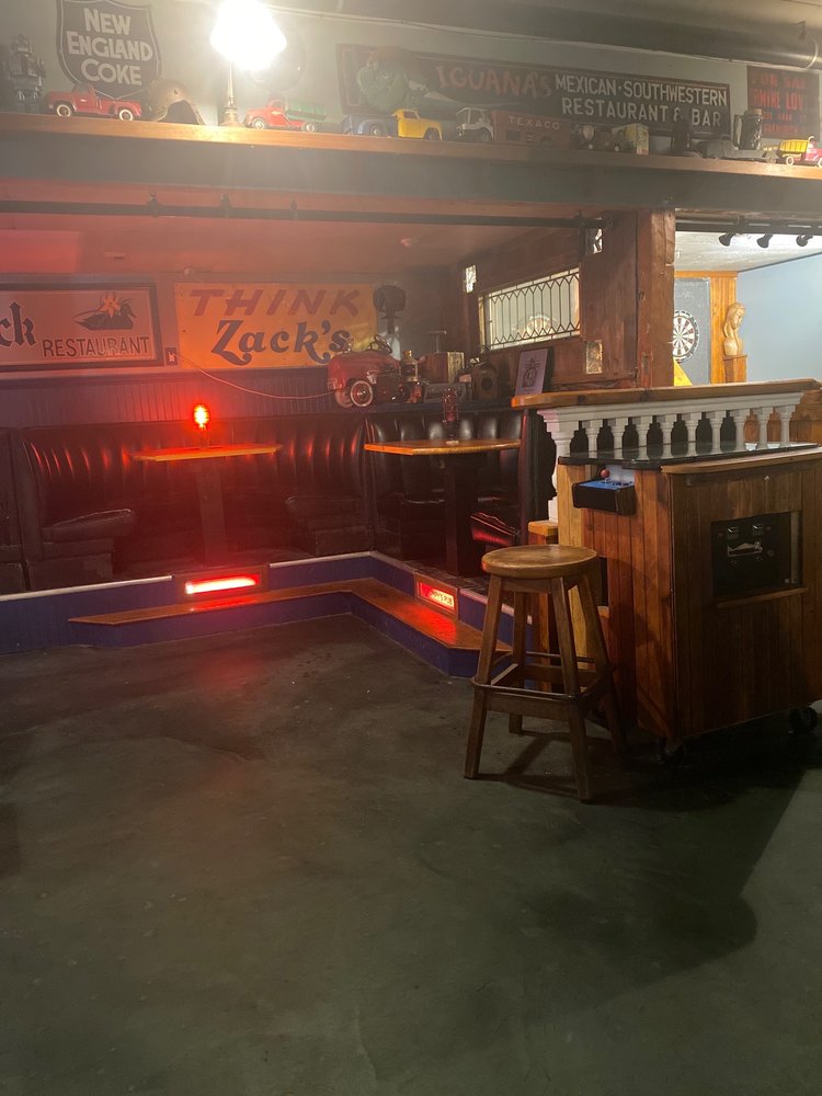 GRUMPY’S PUB near you at 29 Locust St, Falmouth, Massachusetts 20