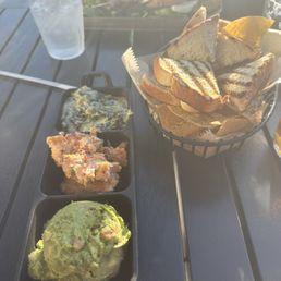 Dip trio Wings
