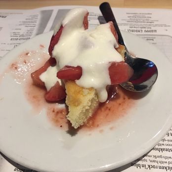 Salt Rock Tavern - Strawberry shortcake - New American Near Me - Oldsmar, Florida