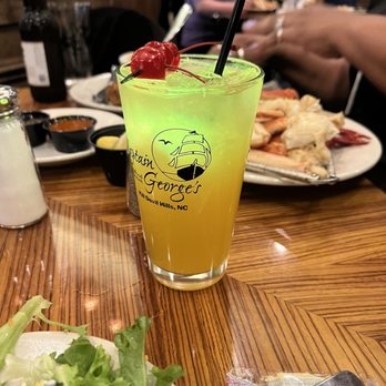 Captain George's Seafood Restaurant - Rum isgniture drink - Seafood Near Me - Kill Devil Hills, North Carolina