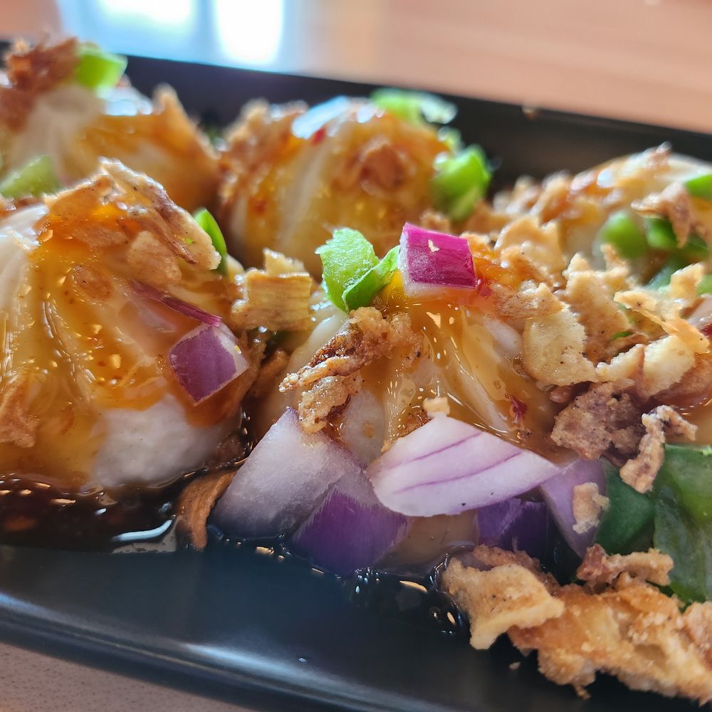Moti Cafe - Sweet chili momos - Indian Near Me - Glenview, Illinois Moti Cafe - Sweet chili momos - Indian Near Me - Glenview, Illinois
