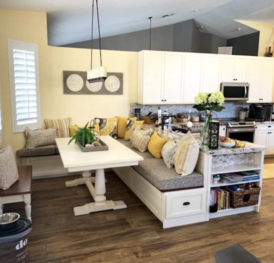 Slide of A Rose Contractors