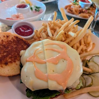 Rouge - Herb Chicken Sandwich - Breakfast & Brunch Near Me - Philadelphia, Pennsylvania Rouge - Herb Chicken Sandwich - Breakfast & Brunch Near Me - Philadelphia, Pennsylvania