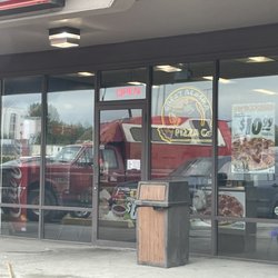 Great Alaska Pizza - Store front
