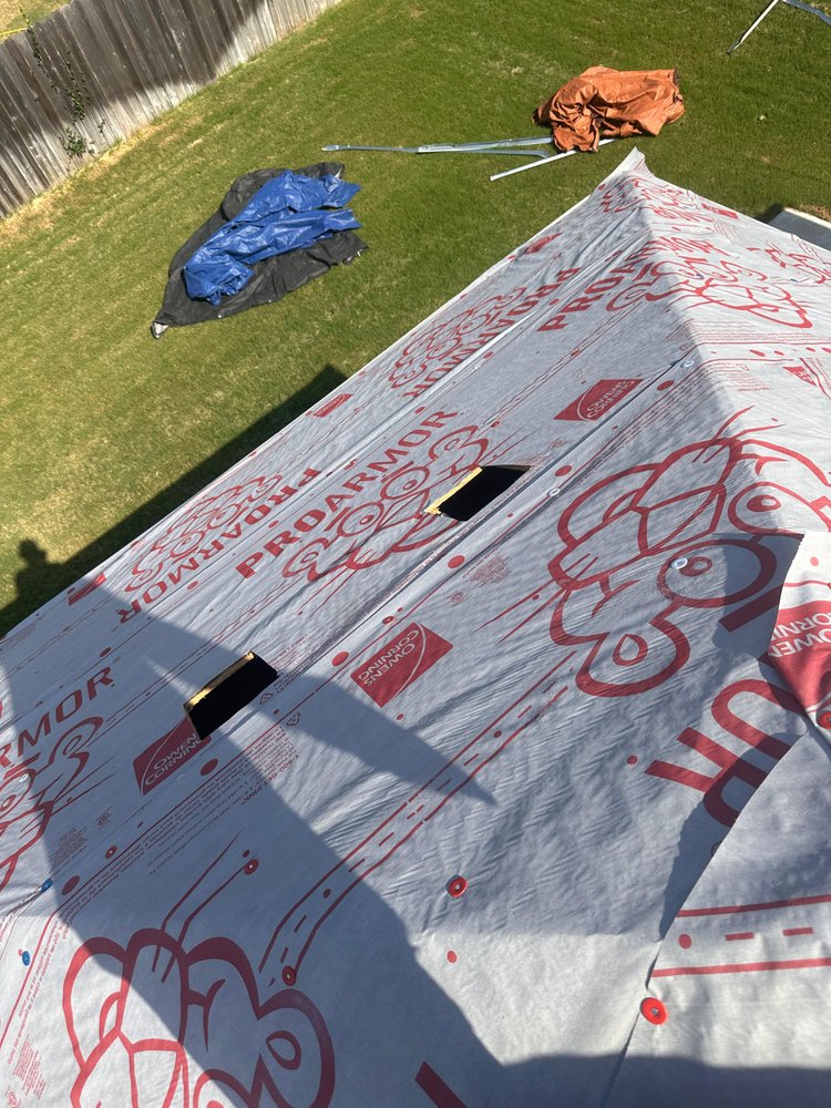 Slide of Los Speedy Rooferos