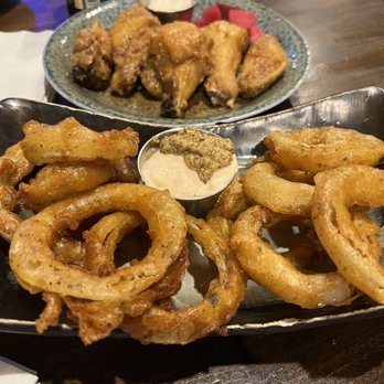 The Legendary Silver Dollar Saloon - Onion Rings and Wings - Irish Pub Near Me - Leadville, Colorado The Legendary Silver Dollar Saloon - Onion Rings and Wings - Irish Pub Near Me - Leadville, Colorado