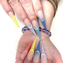 The World Nails Spa
