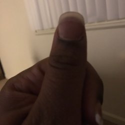 Cobe Nails - Thumb nailb