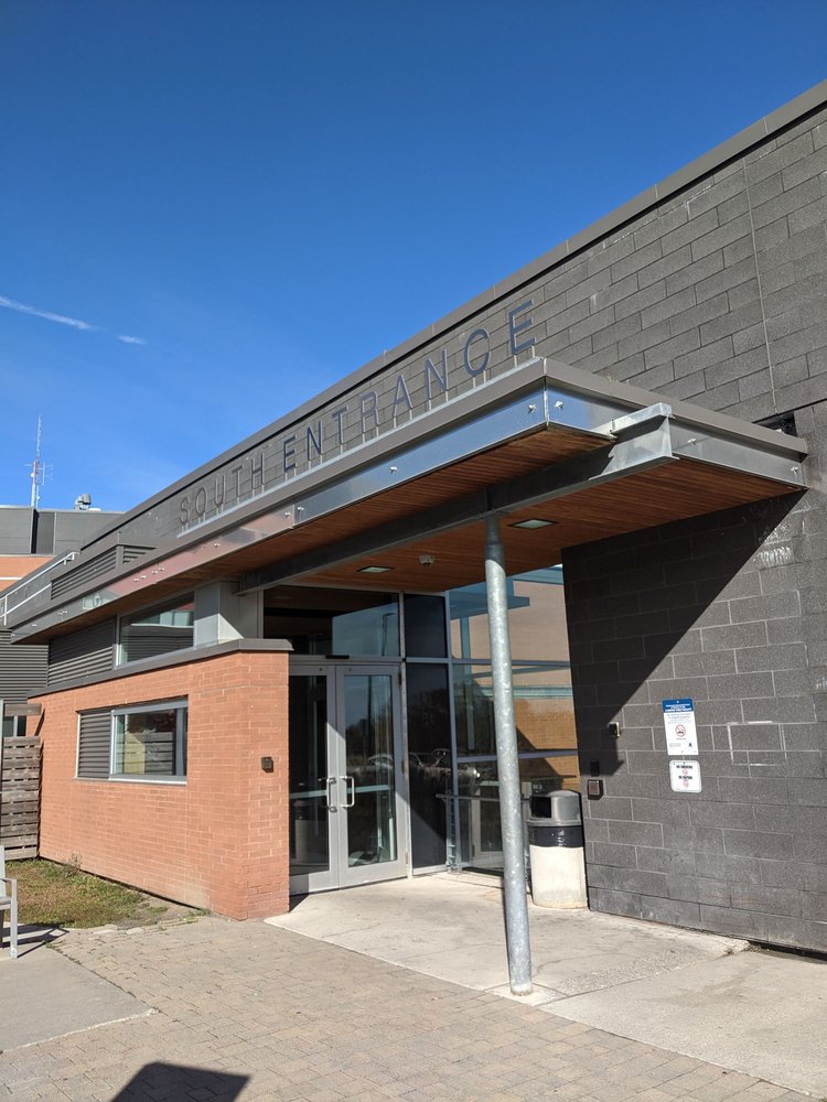 PETERBOROUGH REGIONAL HEALTH CENTRE Updated May 2024 15 Photos 1