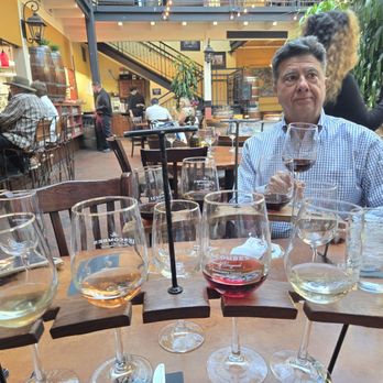 Hervé - Custome flights - Wine Bars Near Me - Santa Fe, New Mexico