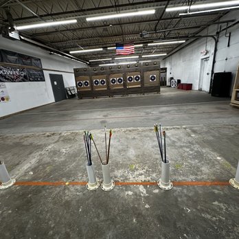 Average Joes Archery - The range - Archery Near Me - Coon Rapids, Minnesota
