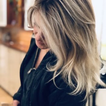 Jazba Salon - Dimensional blonde - Hair Salons Near Me - Bend, Oregon