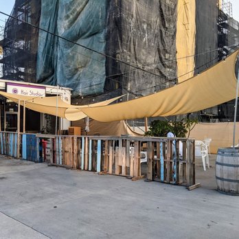 Dash Coffee Bar - Outdoor Seating - Coffee & Tea Near Me - Pasadena, California Dash Coffee Bar - Outdoor Seating - Coffee & Tea Near Me - Pasadena, California