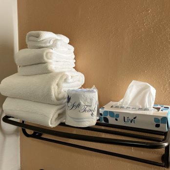 Bahama House - Toiletries - Hotels Near Me - Daytona Beach, Florida Bahama House - Toiletries - Hotels Near Me - Daytona Beach, Florida
