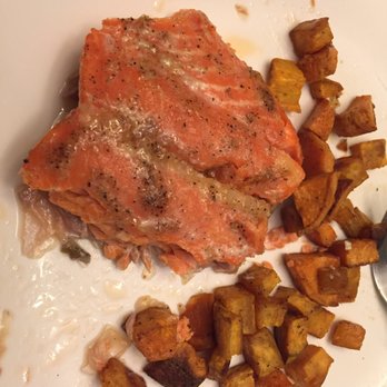 Succulent Seafood - a plate of food - Seafood Markets Near Me - Naperville, Illinois