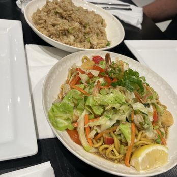 Kalapaw - pancit canton, adobo rice - Filipino Near Me - Dollard-des-Ormeaux, Quebec