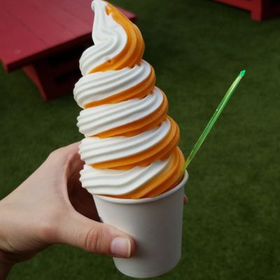 CA LEM Crèmerie Creamery (NDG) ice cream by null