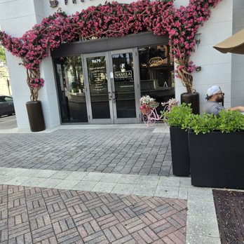 Vanilla Espresso French Café - Front entrance - Breakfast & Brunch Near Me - Miami Lakes, Florida Vanilla Espresso French Café - Front entrance - Breakfast & Brunch Near Me - Miami Lakes, Florida