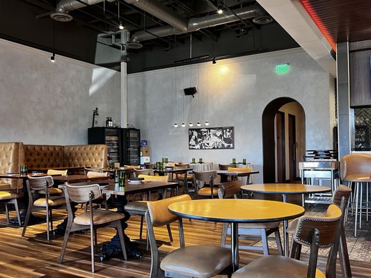 Sgrizzi Ristorante & Bar by Chef Marc by null