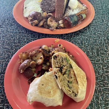 The Friendly Toast - Breakfast & Brunch Near Me - Portsmouth, New Hampshire The Friendly Toast - Breakfast & Brunch Near Me - Portsmouth, New Hampshire