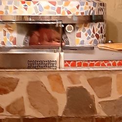 Pizzeria Trattoria Mediterranea - Wunderbarer Pizzaofen!