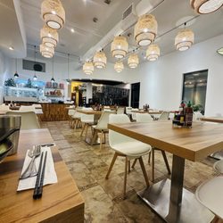 Mint Asian Kitchen - Vibe