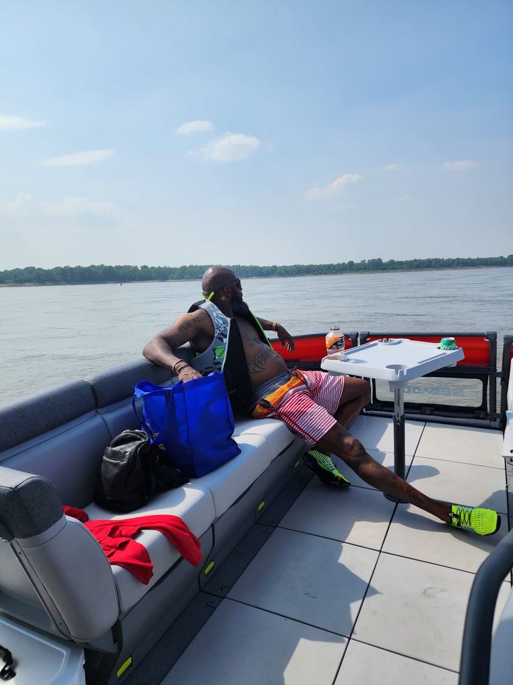 WOW WYLD WAVES Updated September 2024 16 Photos 2298 Young Ave