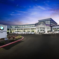 Niello BMW - Niello BMW storefront, Elk Grove location