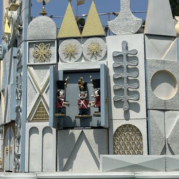 Its A Small World - Palace corner - Amusement Parks Near Me - Anaheim, California