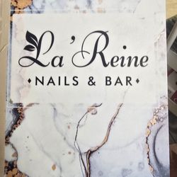 La'reine Nail Bar - Menu cover